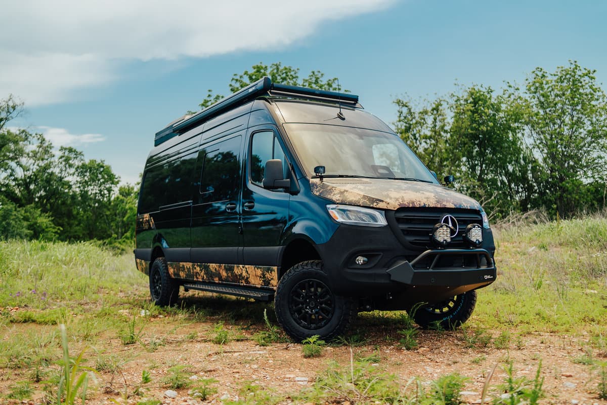 27North VX expedition van